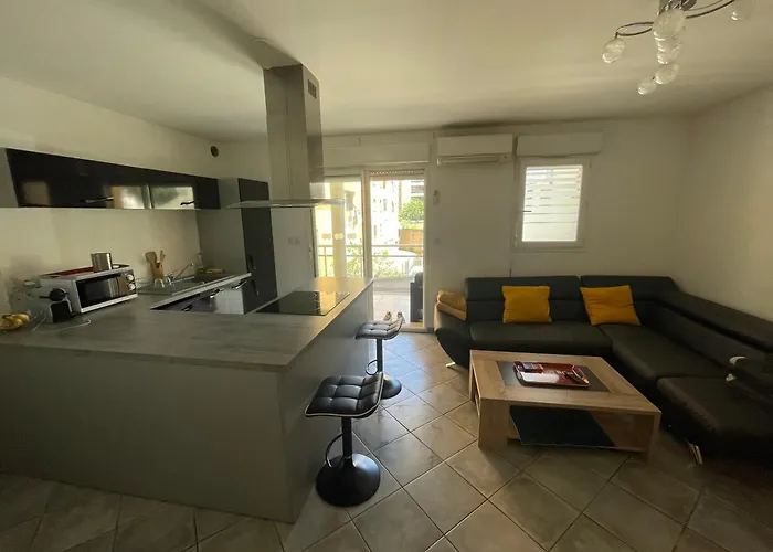 Immeuble Le Mozart Apartment